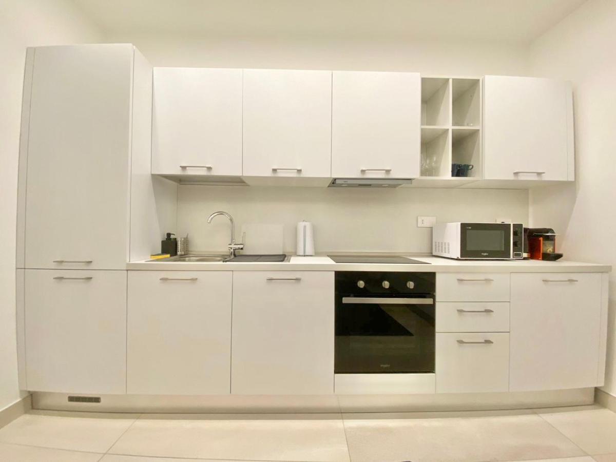 Idylle Double Suite Apartment Duomo Milan Bagian luar foto