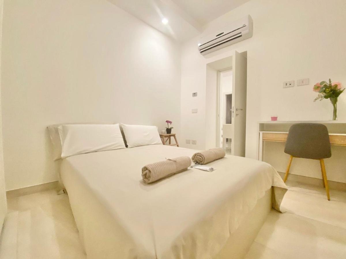 Idylle Double Suite Apartment Duomo Milan Bagian luar foto